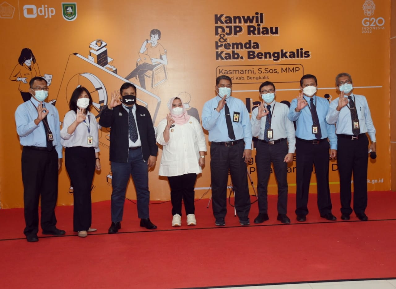 Kunjungan ke Kakanwil DJP Riau, Bupati Bengkalis, Kasmarni Jalin Kolaborasi Tingkatkan PAD dari Paja